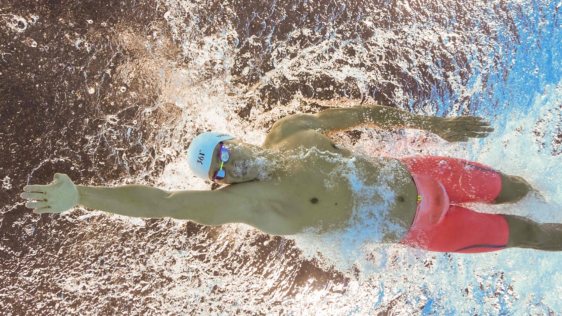 “青少年足球技能竞赛创新形式受欢迎，互动性强”，青少年足球比赛方案