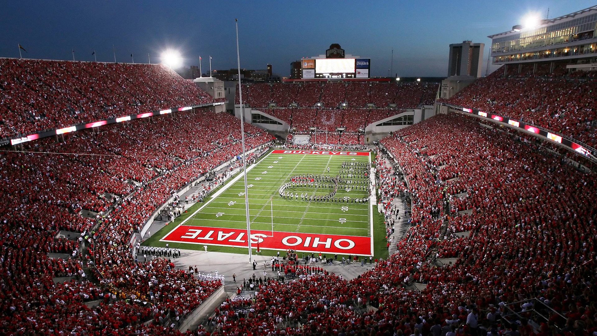 斯台普斯中心迎来年度最火爆的主场比赛，斯台普斯中心门票价格